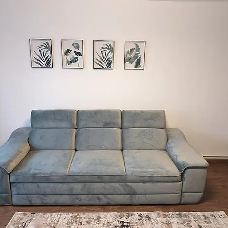 3 2 Bathrooms Apartment *